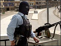 يک پليس عراقی