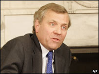 Генеральний секретар НАТО Яап де Гооп Схеффер 