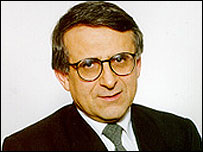 هوشنگ اميراحمدی