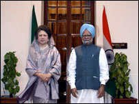 ख़ालिदा ज़िया और मनमोहन सिंह