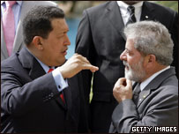 Hugo Chávez e Luiz Inácio Lula da Silva no encontro em Porlamar, na Venezuela
