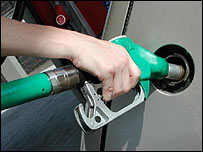 Заправковий "пістолет" на АЗС