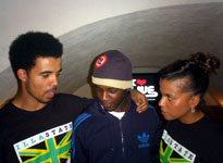 Twin tries to muscle in on Illastate