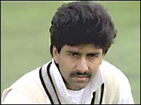 منوج پربھاکر 