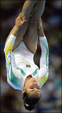 Camila Comin estreou em finais olímpicas