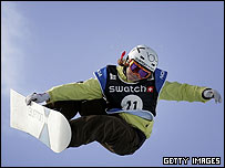 يکی از قهرمانان اسنوبرد هاف پايپ