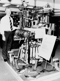 Komet knitting machine