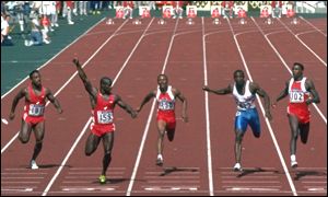 Vítěz olympijských her v Soulu, kanadský sprinter Ben Johnson, dostal v roce 1993 za pozitivní dopingový nález doživotní zákaz závodní činnosti