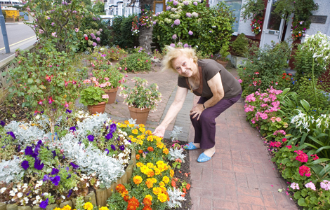 Jean Price from Gants Hill, winner of the 'Best Fuchsia Feature'