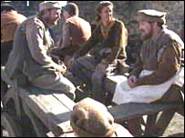 Film extras on the set of Elizabeth