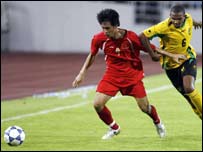 Hình của AFP, Công Vinh trong một trận giao hữu