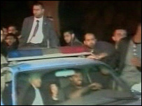 خودروی ماموران امنيتی اسماعيل هنيه در مرز رفح