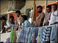 दुबई के एक घर में रह रहे मज़दूर (फ़ाइल फ़ोटो)