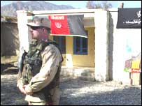 امریکی فوج پاکستان اور افغانستان کی سرحد پر (فائل فوٹو)