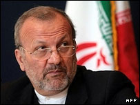 منوچهر متکی