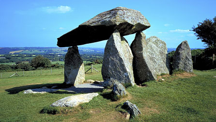 Pentre Ifan © Croeso Cymru