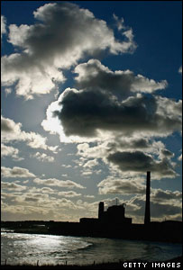 نیروگاه برق (Getty Images)