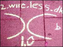 Sinais marcavam locais onde internet poderia ser usada de graça em Londres