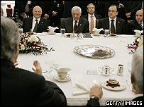 Abbas se reúne com membros do Congresso americano