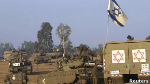 ارتش اسرائیل در نزدیکی مرز غزه