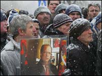 Rugova'yı uğurlayan kalabalıklar