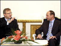 Olli Rehn a Traian Basescu