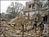 محل انفجار بمب دوم در لاهور