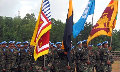 Guard of honour for new contingent in Kuruvita (photo Ajith Lal Shantha Udaya)