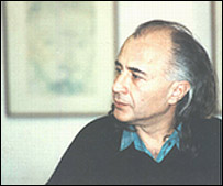  او درباره تاثير خانواده در روی آوردنش به نقاشی می گويد نقاشی انتخاب او بوده و به دليل برآمدن از يک خانواده نقاش، لاجرم به نقاشی روی نياورده است