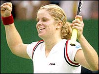 बेल्जियम की किम क्लाइस्टर्स नंबर वन खिलाड़ी हैं