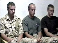 Militares britânicos detidos, em imagens da TV do Irã