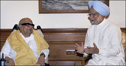 मनमोहन और करुणानिधि