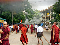 Biểu tình tại Rangoon ngày 26 tháng 9 năm 2007