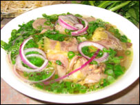 Keo soup để nấu ra phở của Quốc Việt 