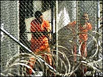 Prisioneiros em Guantánamo