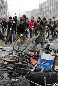 Destruição em Lhasa, capital do Tibete 