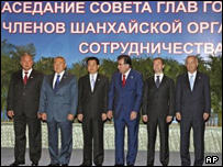 رهبران شرکت کننده در اجلاس دوشنبه