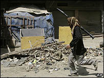 Sadr taraftarı militan