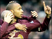 تيه ری هانری