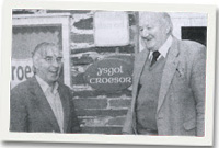 Edgar Parry Williams a Tudur Owen