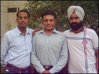 रेडियो स्टेशन बनाने वाले