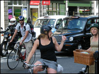 自行车、汽车等绿灯