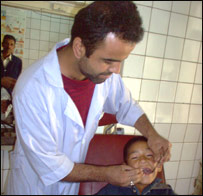 د غاښو ډاکټر او ناروغ