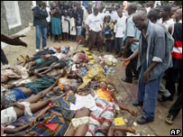 Parte da embaiaxda foi atingida pelo tiroteio