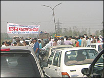 गूजरों ने दिल्ली में रास्ता रोका