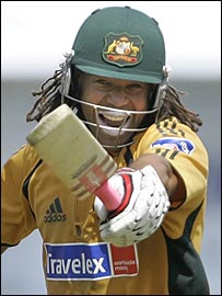 اینڈریو سمنڈز 