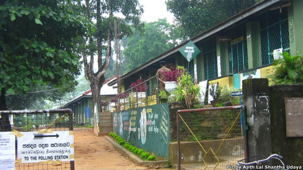 Voting in Rathnapura district