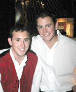 Dawns Stepio i Fechgyn: - cyntaf - Gethin Page, Blaen y coed, Caerfyrddin; Ail: Tudur Phillips, Bryn Iwan, Caerfyrddin.