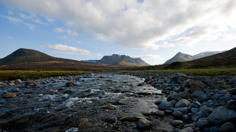 Beinn Bheòil, Beinn Eallais agus Sgòr Iutharn