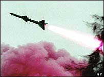 Armele Chinei sunt exportate în numeroase ţări ale lumii